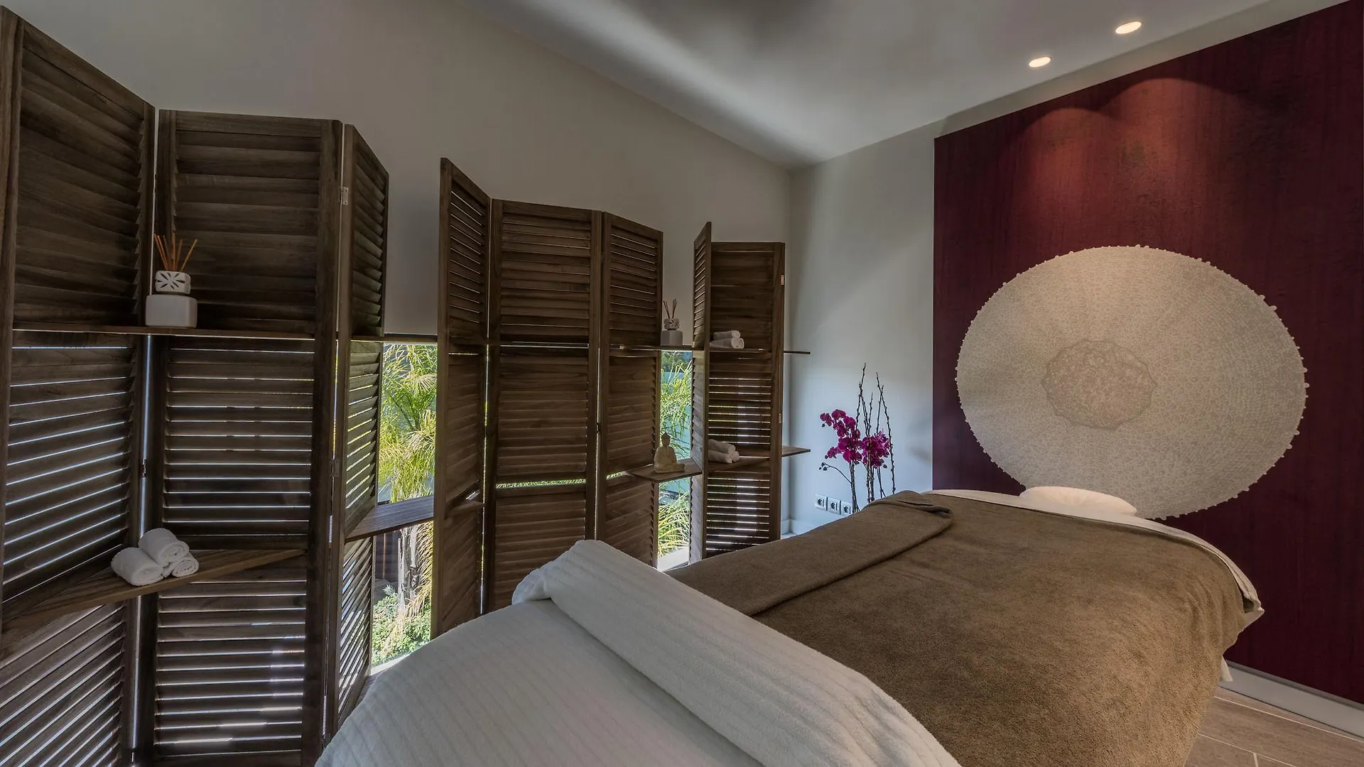 Cap D'Antibes Beach Hotel Juan-les-Pins 5*,